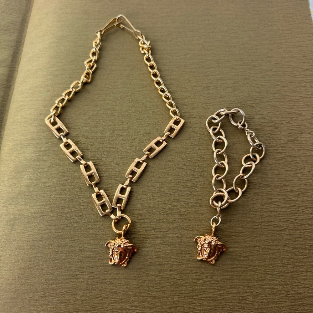 Authentic Versace Medusa Head Link Statement Necklace